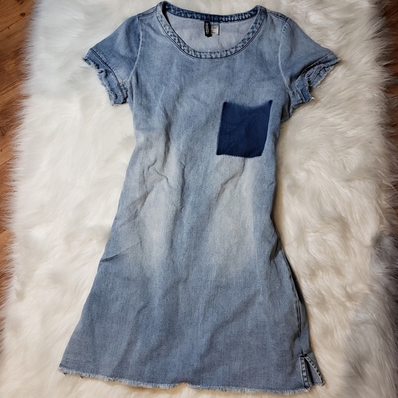 Divided Dresses & Skirts - Divided Distressed Denim Dress Women's 6